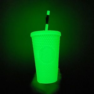 NWT Starbucks Halloween GLOW IN THE DARK Studded Bling Tumbler 2022 Grande 16oz